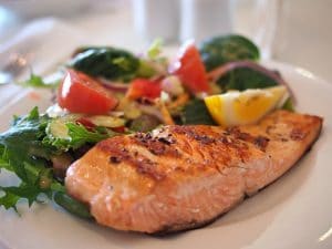 Lachs gilt als gesund